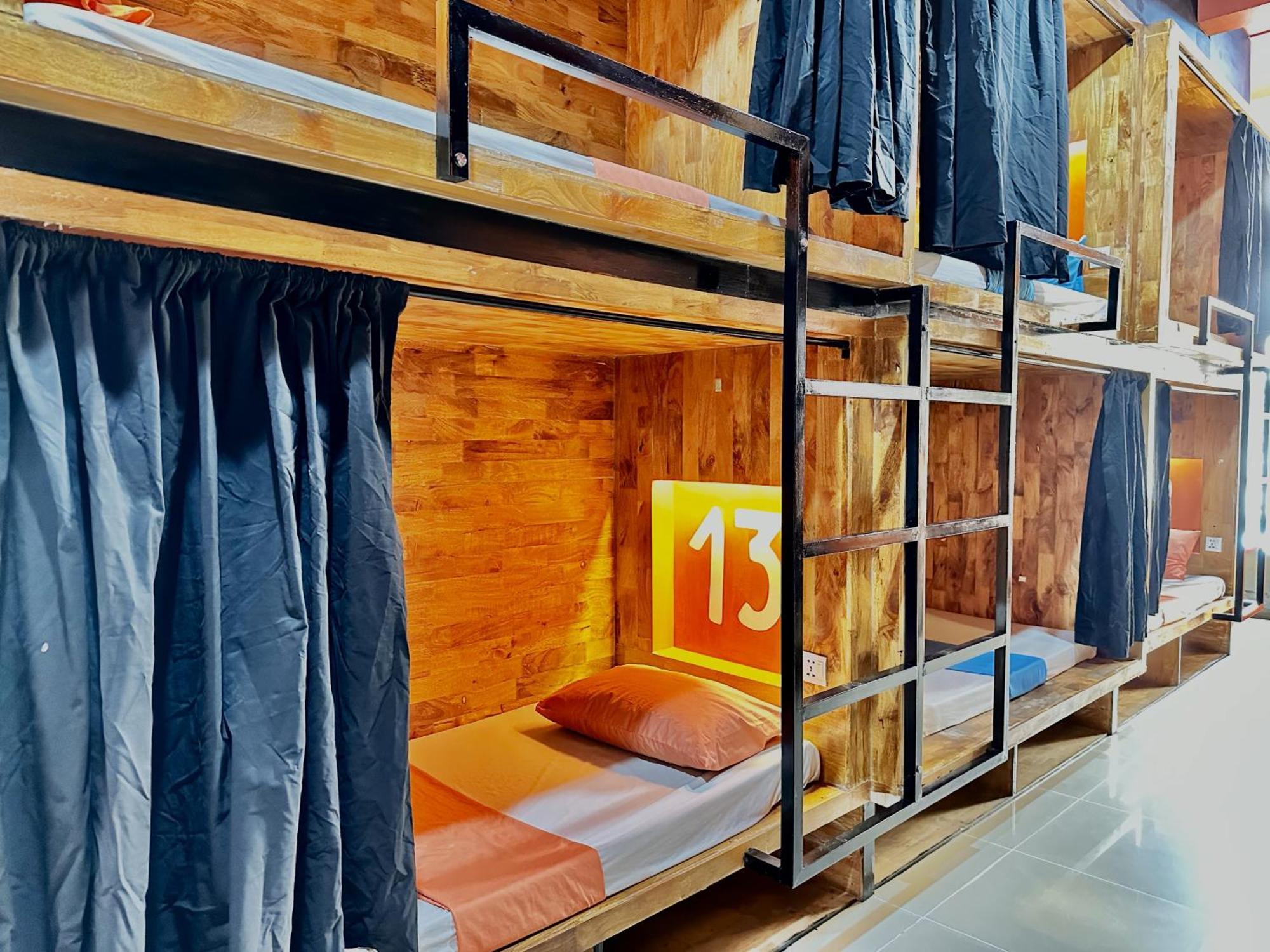 The Place Hostel Батамбанг Екстериор снимка