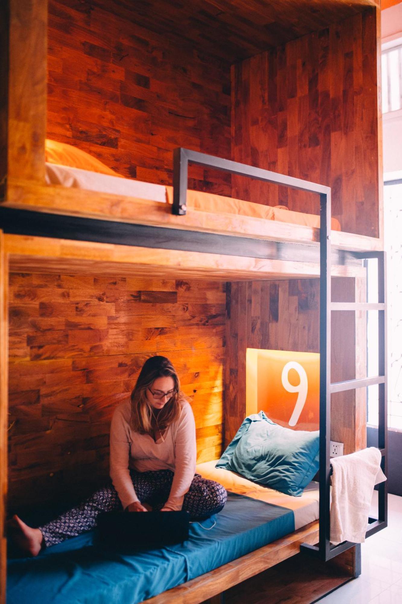 The Place Hostel Батамбанг Екстериор снимка