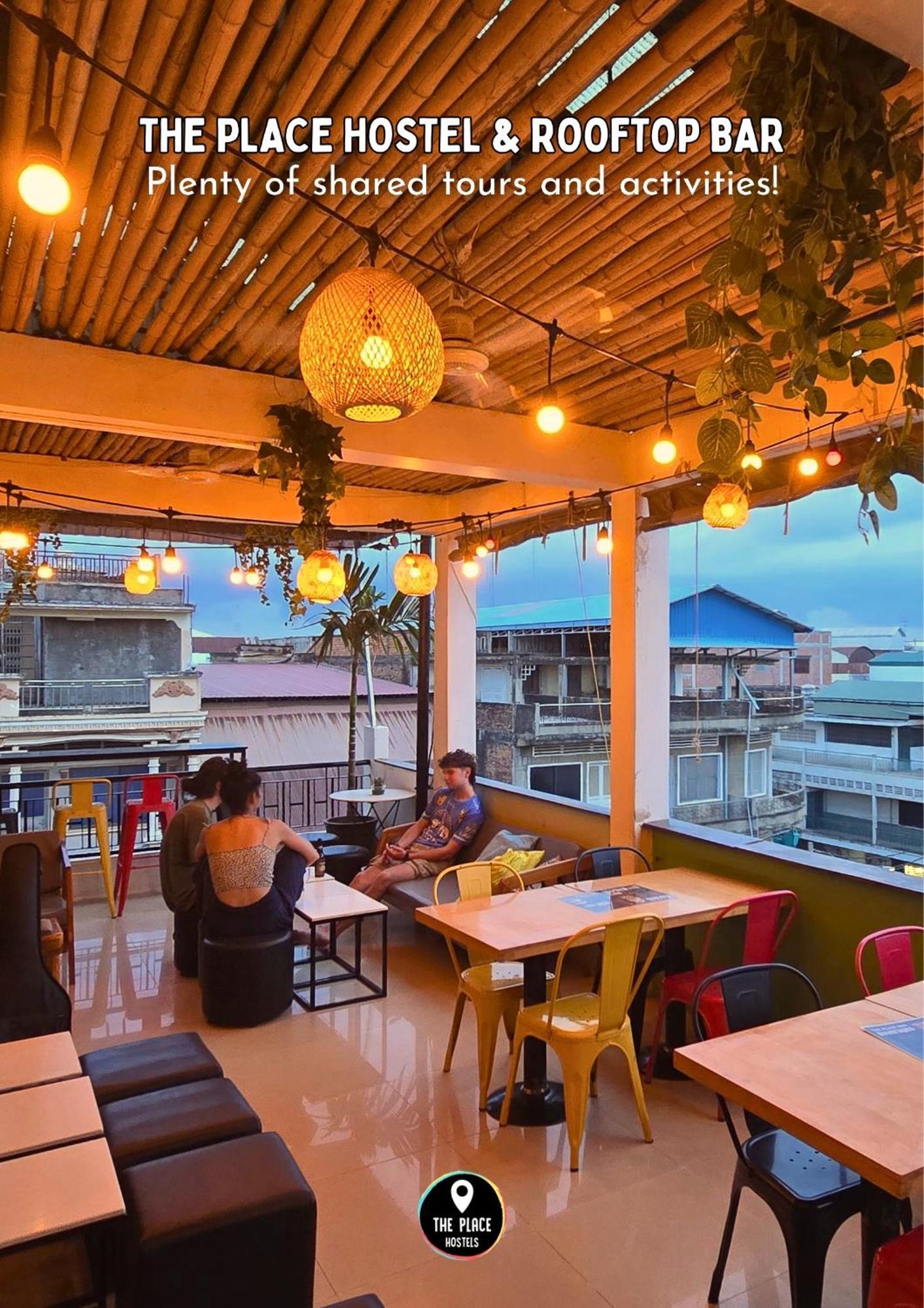 The Place Hostel Батамбанг Екстериор снимка