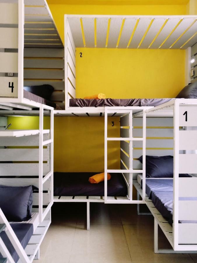 The Place Hostel Батамбанг Екстериор снимка